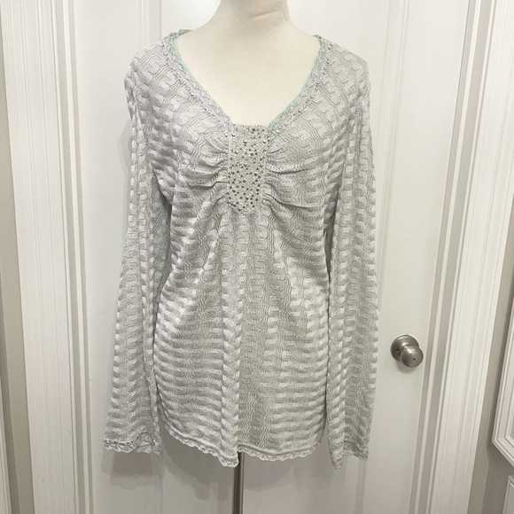 St. John Couture Beaded‎ Tunic Top in Silver Glitter Knit sz L SPARKLE Elegant
